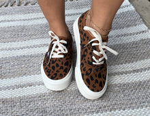 Load image into Gallery viewer, Sonya Leopard Shoes
