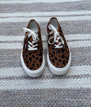 Load image into Gallery viewer, Sonya Leopard Shoes
